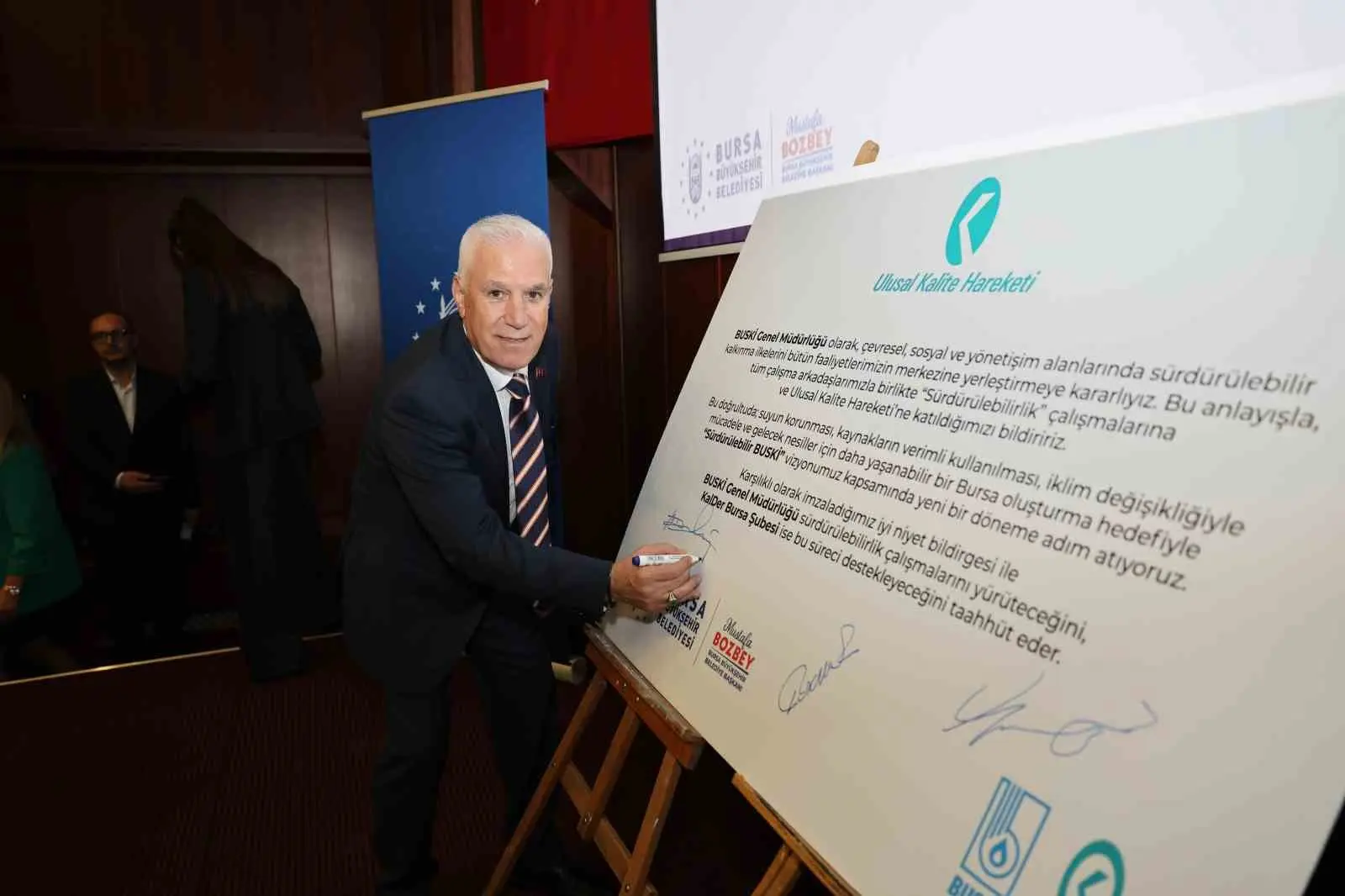 BUSKİ’nin yönetim modelini, hizmet anlayışını ve kurumsal vizyonunu mükemmellik ve