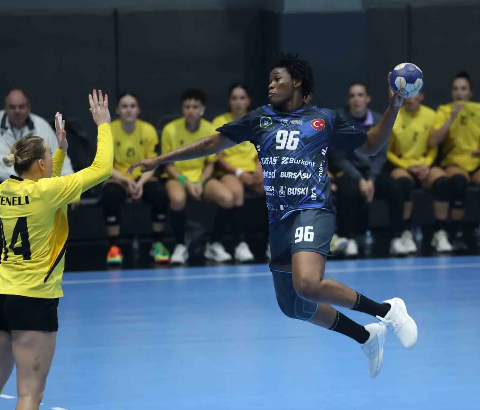 Bursa Büyükşehir Belediyespor, Kadınlar Hentbol Avrupa Kupası 3. tur ilk