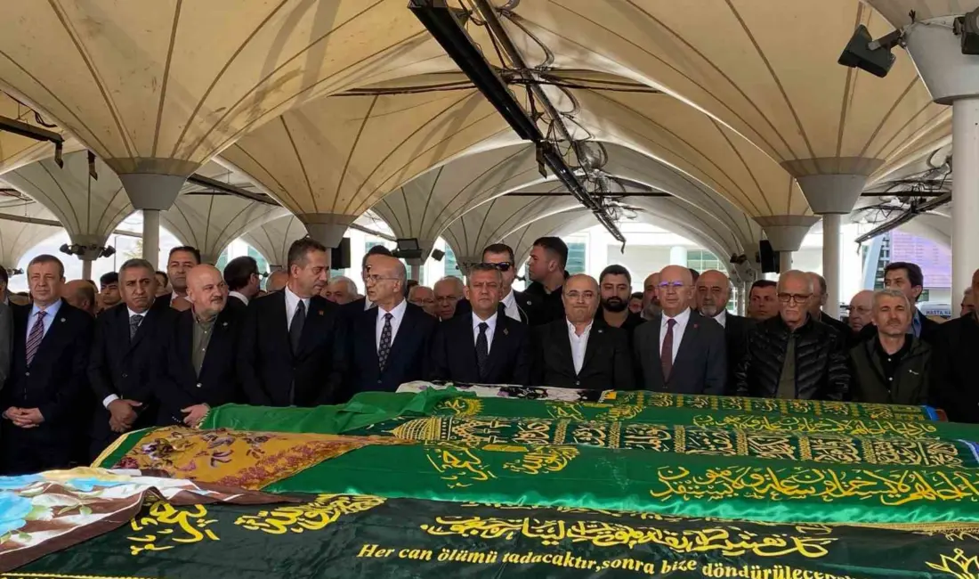 Cumhuriyet Halk Partisi (CHP) Genel Başkanı Özgür Özel, 27. Dönem