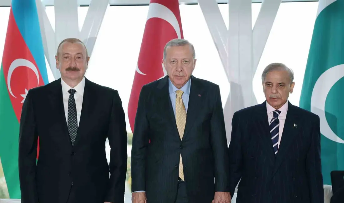 Cumhurbaşkanı Recep Tayyip Erdoğan, Bakü’de Azerbaycan Cumhurbaşkanı İlham Aliyev ve