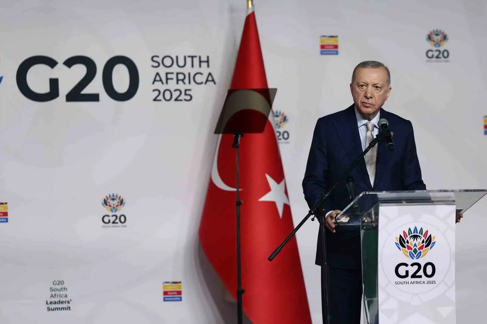 Cumhurbaşkanı Recep Tayyip Erdoğan, “Türkiye olarak kimseden çekinmeden Filistin davasına