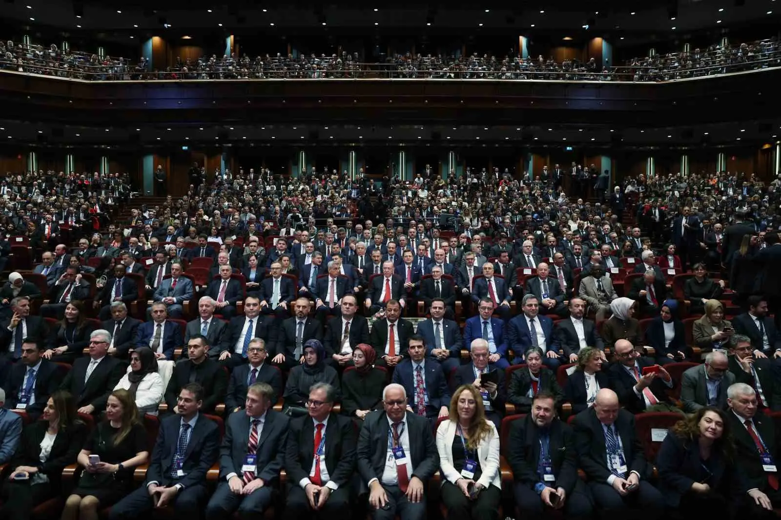 Cumhurbaşkanı Recep Tayyip Erdoğan, “Başta şehir hastanelerimiz olmak üzere sağlıkta