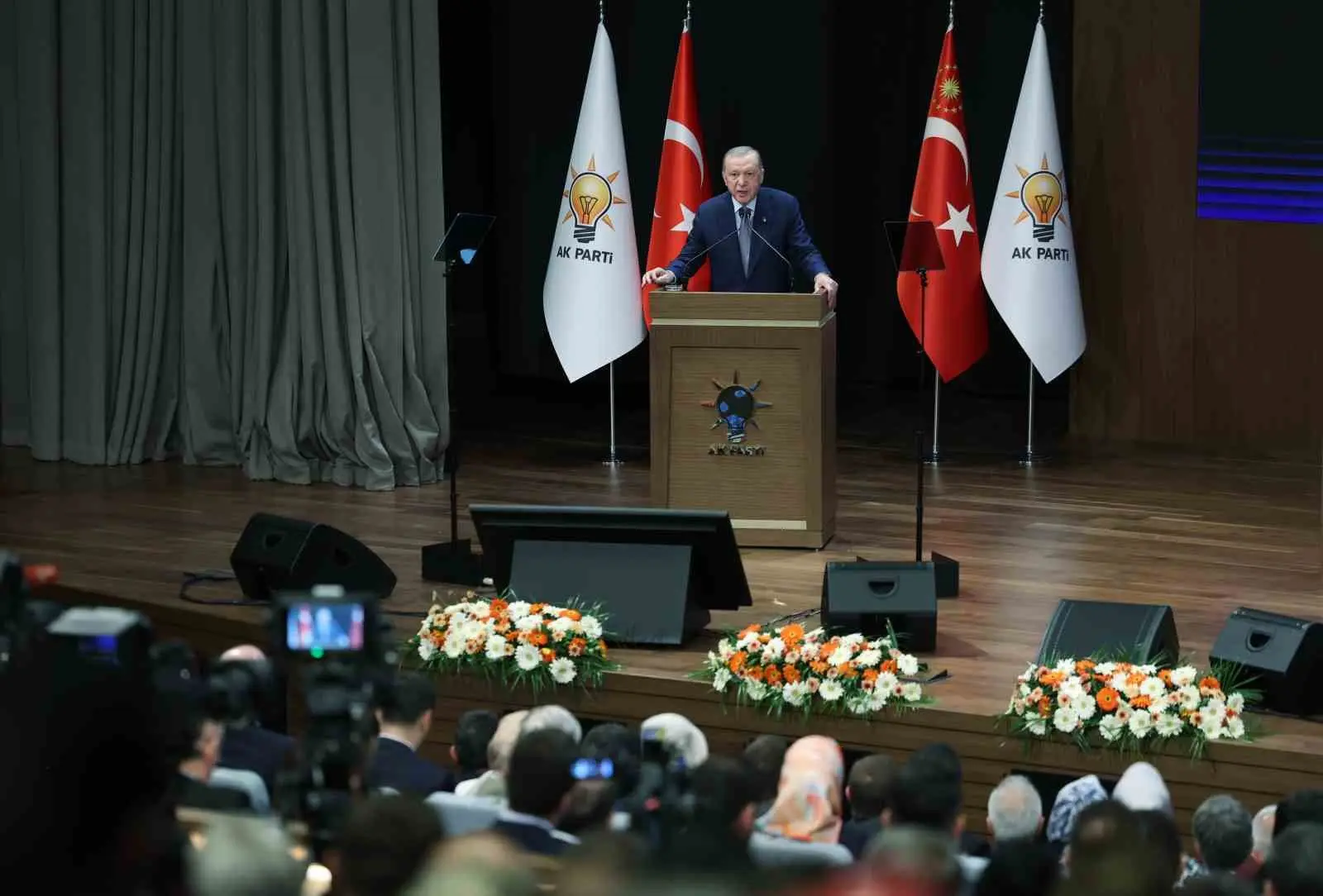 Cumhurbaşkanı Recep Tayyip Erdoğan, “Uçağımızın kara kutusu bulunmuş, incelemeler başlatılmıştır.