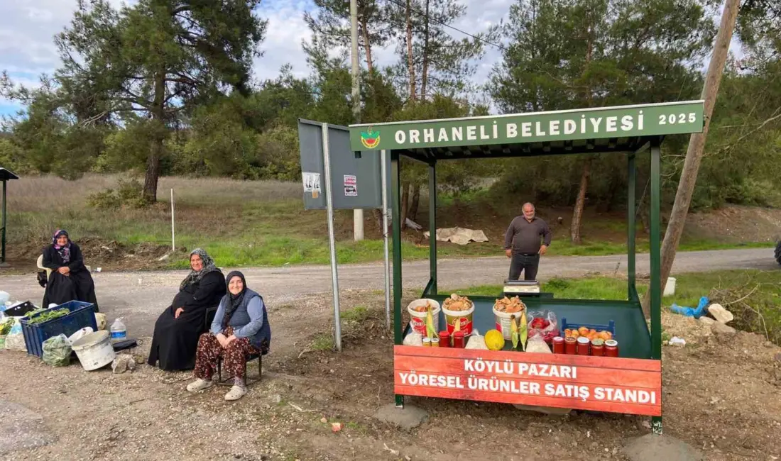 Orhaneli Belediyesi, tarafından köylü çiftçilerin üretmiş oldukları organik meyve ve