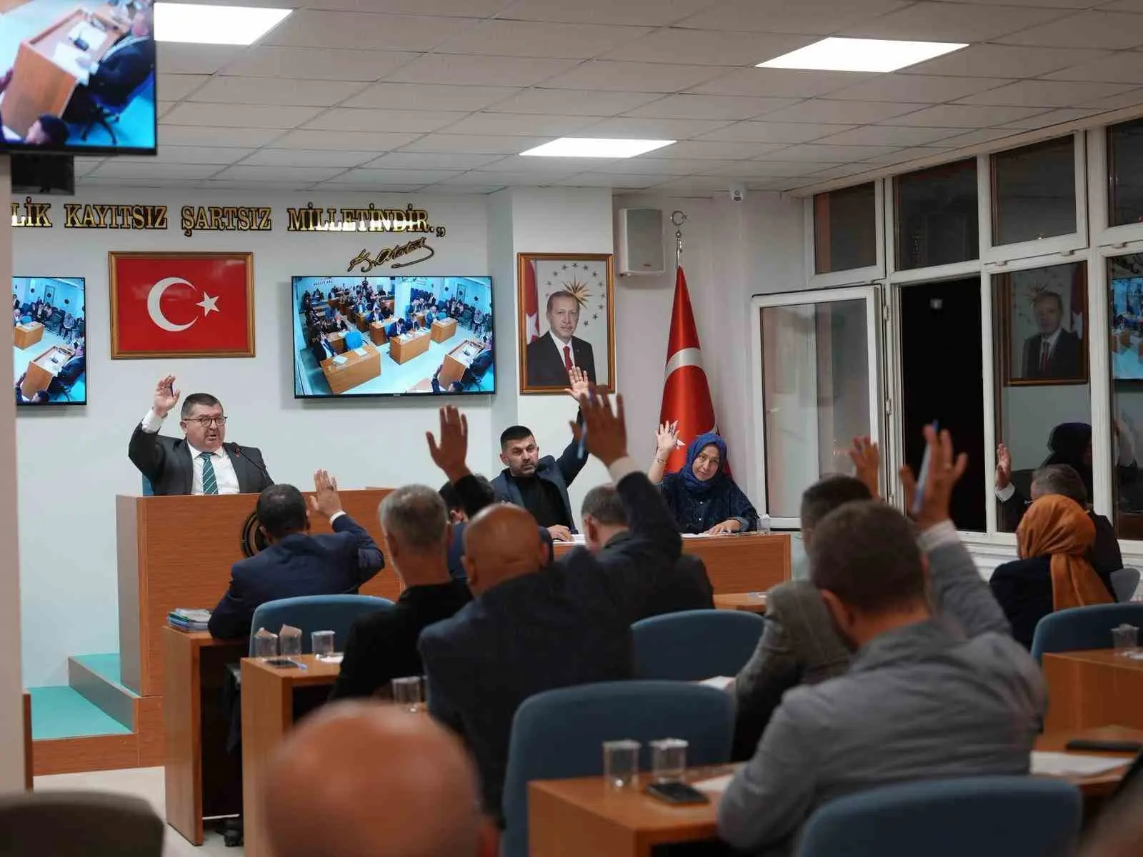 Düzce Belediye Meclisi’nin Kasım ayı birinci oturumu 34 gündem maddesinin