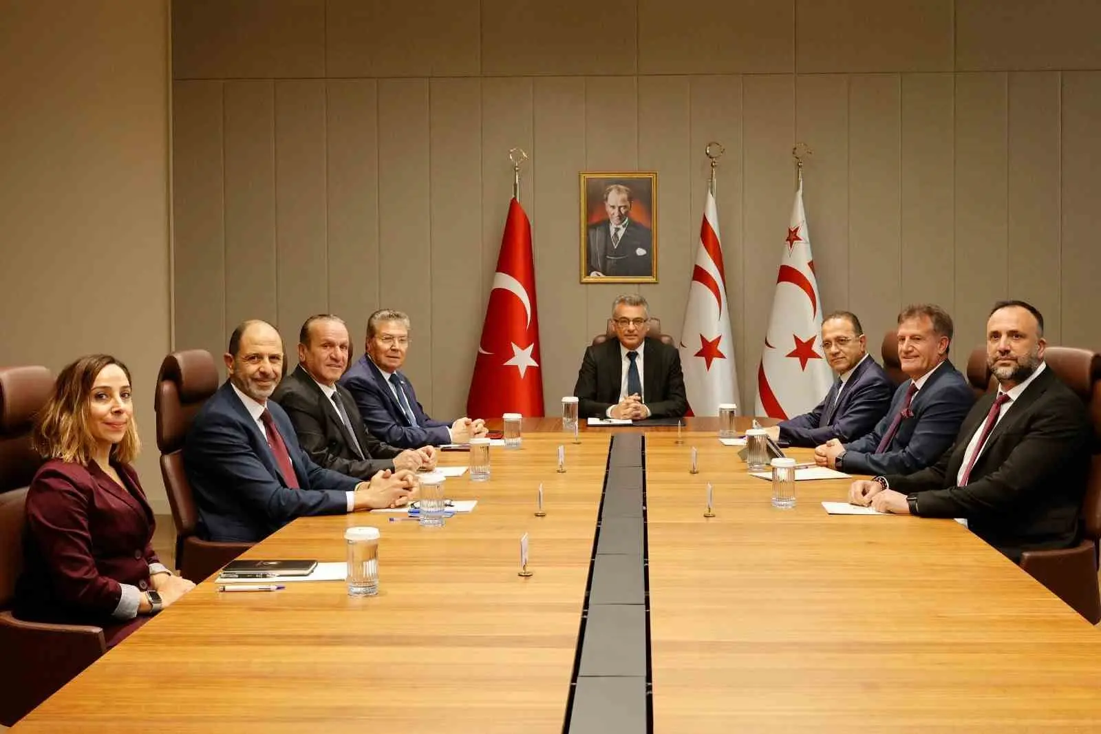 KKTC Cumhurbaşkanı Tufan Erhürman KKTC’de bulunan Siyasi parti liderlerini kabul