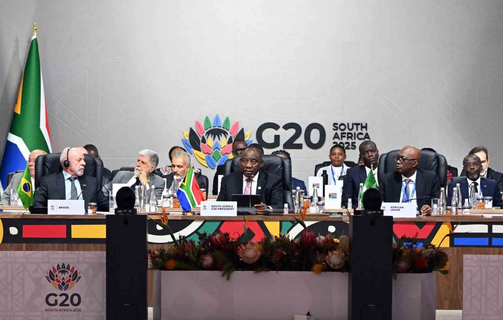 Güney Afrika Devlet Başkanı Cyril Ramaphosa, pazar günü Johannesburg’da düzenlenen