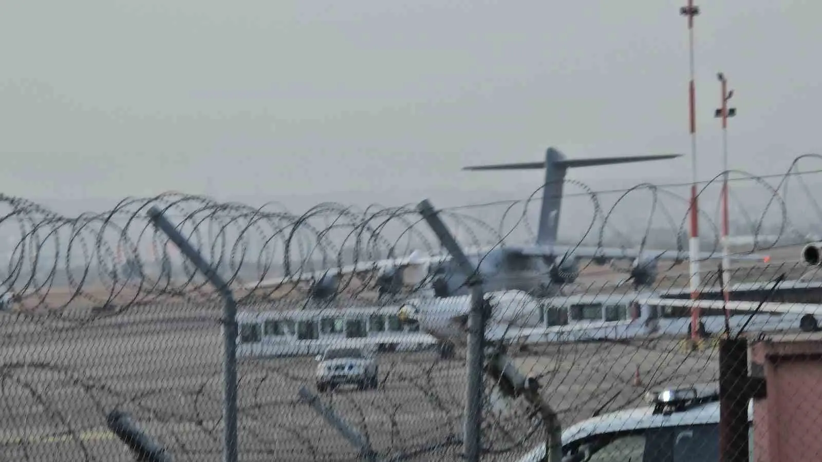 Gürcistan’da Türk Silahlı Kuvvetleri’ne (TSK) ait C-130 tipi askeri kargo