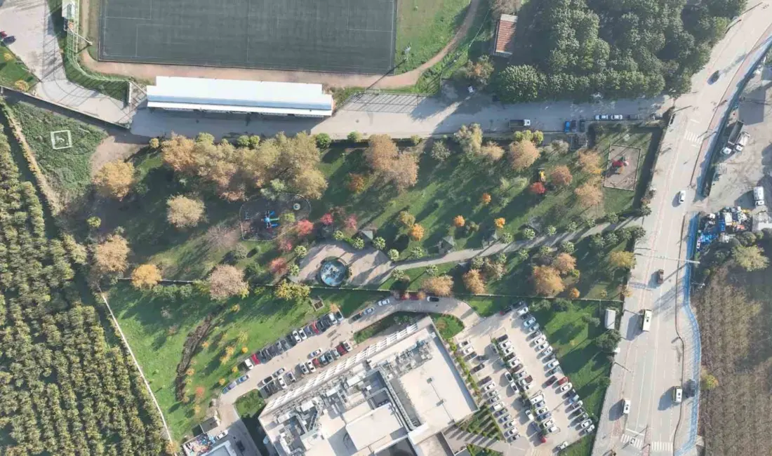 Gürsu Belediyesi, ilçe merkezine yemyeşil bir alan kazandırmak için çalışmalara