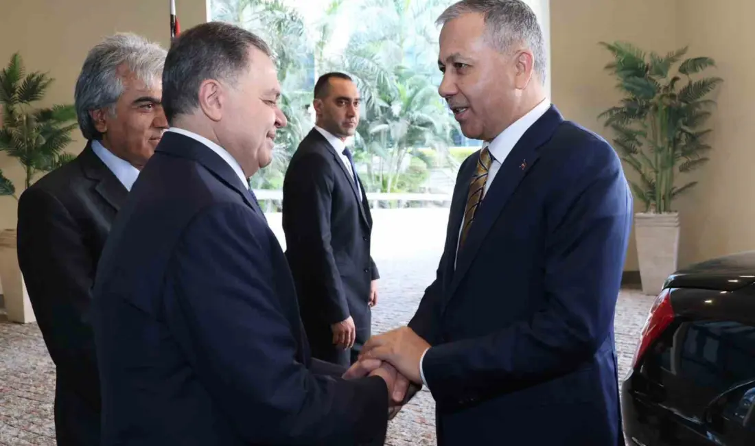 İçişleri Bakanı Ali Yerlikaya, resmi ziyaret kapsamında geldiği Mısır’da Mısır