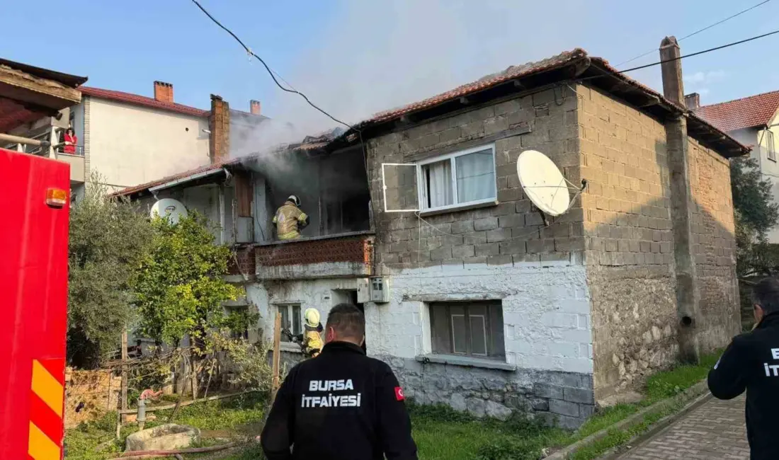 Bursa’nın İznik ilçesinde sabah saatlerinde meydana gelen ev yangını mahalle