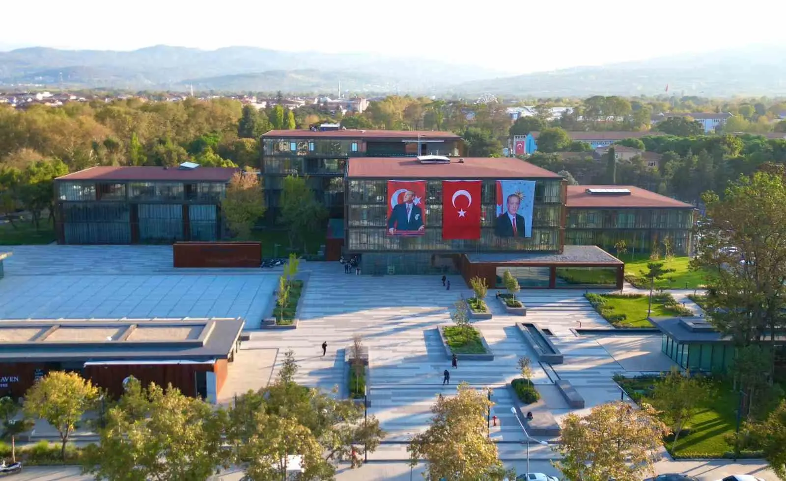 İnegöl Belediyesi’nin vatandaşların belediye hizmetlerine daha hızlı ve kolay erişebilmesi