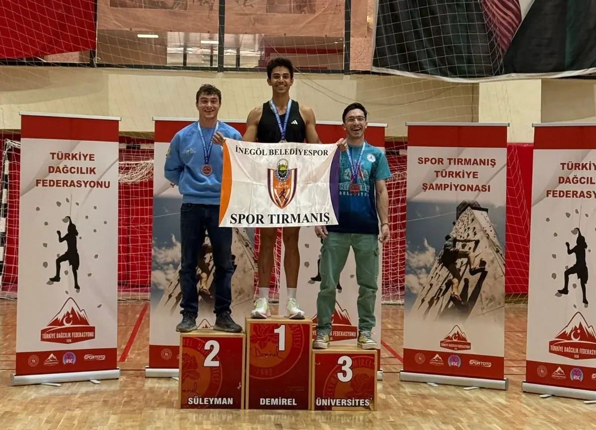 İnegöl Belediye Spor Kulübü dağcılık branşı sporcusu Emre Doğan, Türkiye