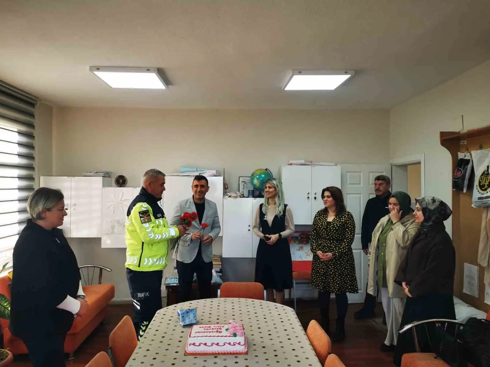 Karacabey İlçe Jandarma Komutanlığı’na bağlı trafik jandarması ekipleri, 24 Kasım
