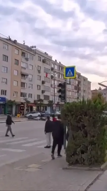 Bursa’nın İnegöl ilçesinde meydana gelen kazada kontrolden çıkan motosikletin yaptığı