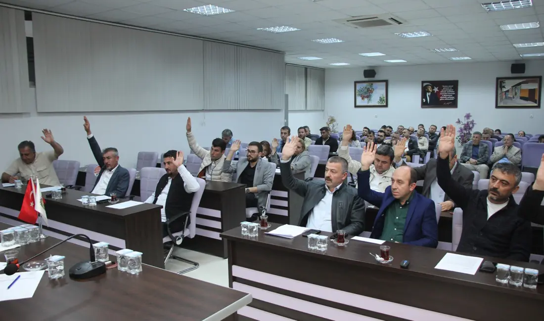 MANİSA (İHA) – Kula Belediyesi’nin Kasım ayı olağan meclis toplantısında,