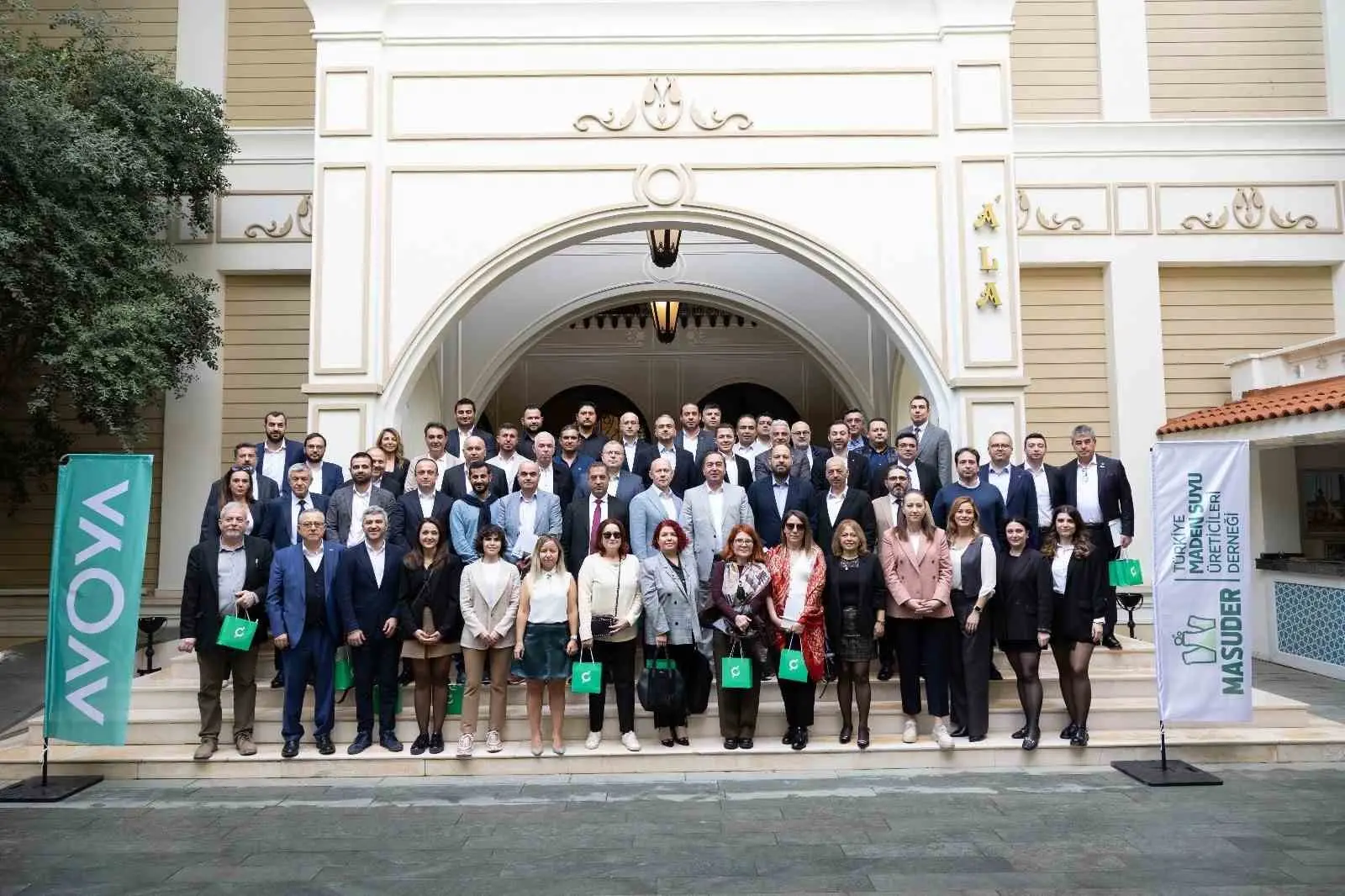 Maden Suyu Üreticileri Derneği (MASUDER) üyeleri, sektörü etkileyen güncel gelişmeler,