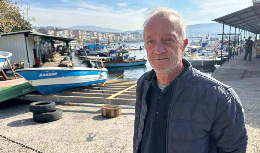 Bursa’nın Gemlik ilçesinde balıkçılar, balık akışı olmadığı için şimdilik sezondan