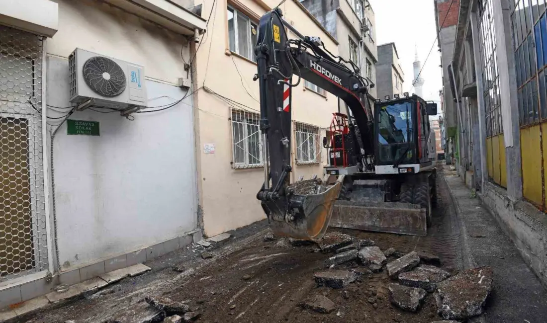 Osmangazi Belediyesi, ilçe genelinde sürdürdüğü kapsamlı asfalt yenileme çalışmalarıyla hem