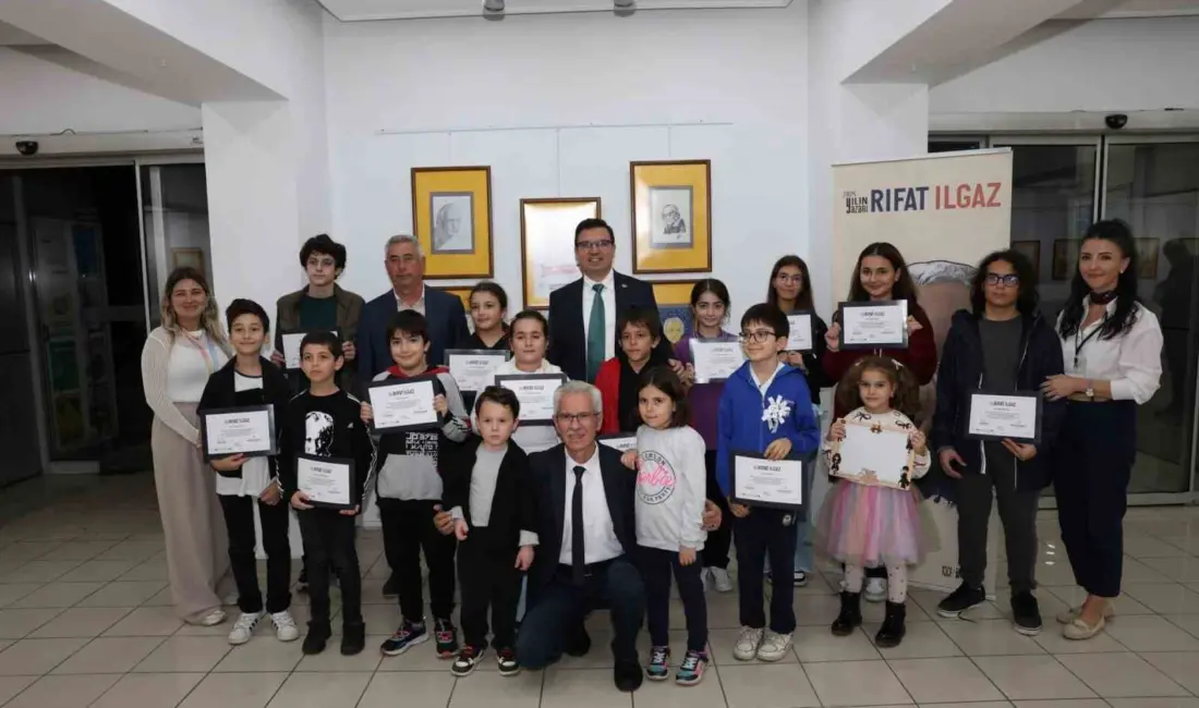 ’Yılın Yazarı Rıfat Ilgaz’ etkinlikleri çerçevesinde düzenlenen Karikatür Atölyesi sergisi