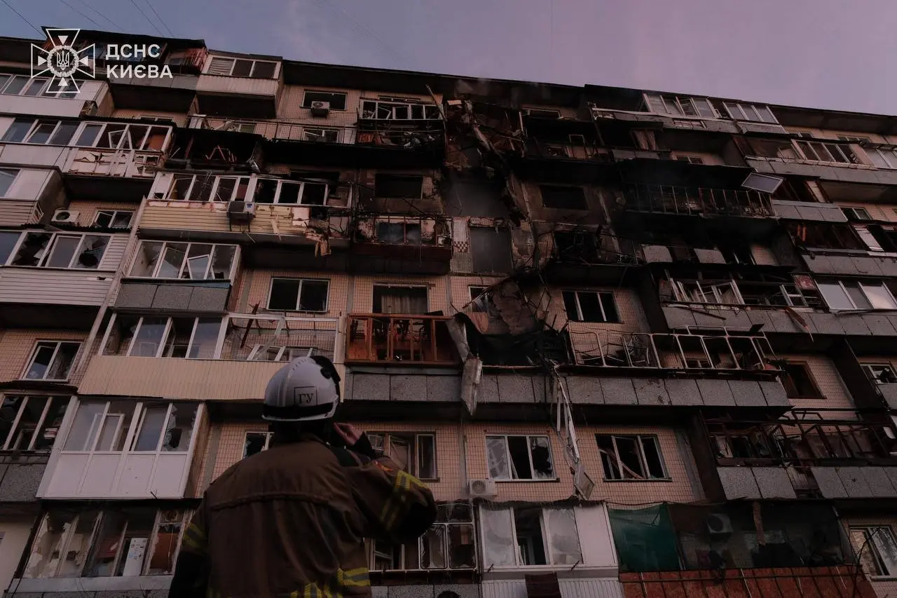 Rusya ordusunun Ukrayna’nın başkenti Kiev’e füze ve insansız hava araçları
