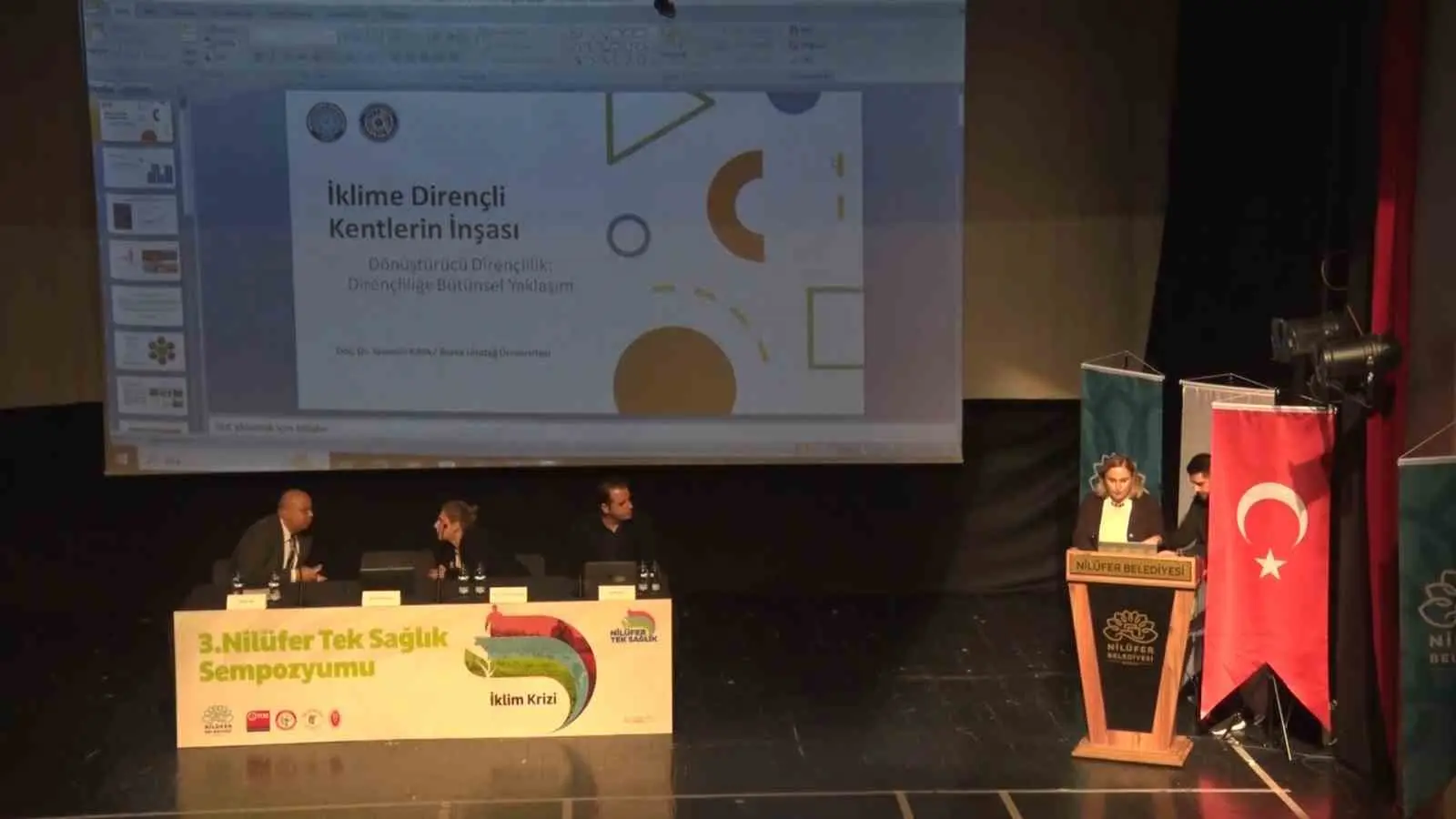 Nilüfer Belediyesi’nce bu yıl 3’üncüsü düzenlenen Nilüfer Tek Sağlık Sempozyumu,