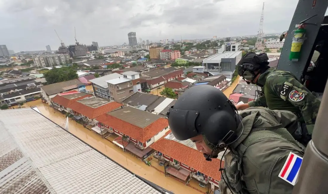 Tayland’ın güneyinde haftalardır devam eden şiddetli yağışların yol açtığı sel