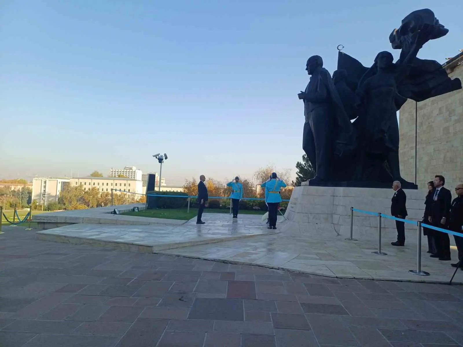 TBMM’de 10 Kasım töreni düzenlendi. TBMM Atatürk Anıtı’nda Atatürk’ün ebediyete