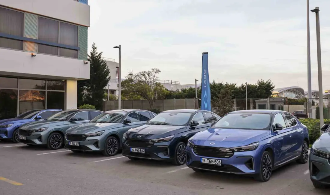 Türkiye’nin yerli akıllı aracı Togg’un liftback formundaki yeni modeli T10F,