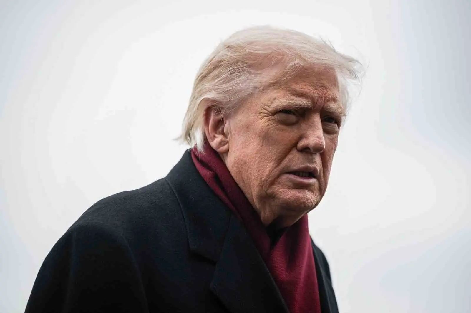 ABD Başkanı Donald Trump, Venezuela ve etrafındaki hava sahasının tamamen