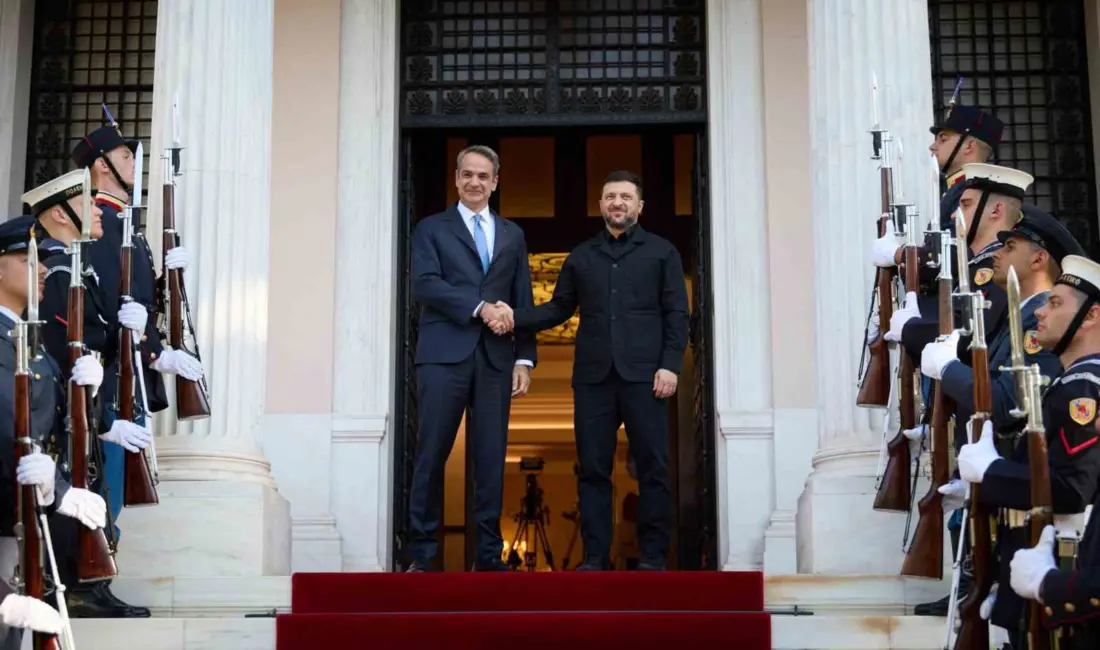 Ukrayna Devlet Başkanı Vladimir Zelenskiy, Atina’ya düzenlediği resmi ziyareti sırasında