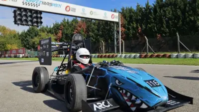 Bursa Uludağ Üniversitesi öğrencileri, ilk elektrikli formula aracını tanıtacağı OTTOSEM