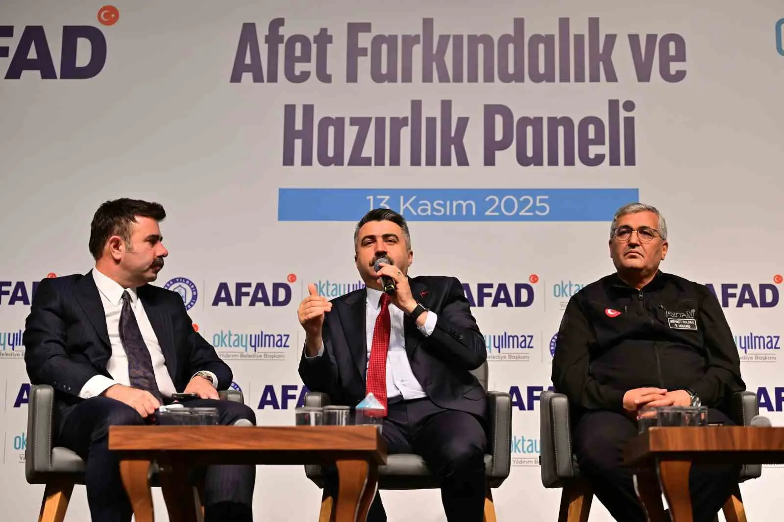 Yıldırım Belediyesi AFAD işbirliğiyle “Afet Farkındalık ve Hazırlık Paneli” düzenledi.