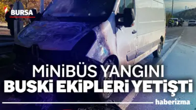 Bursa’nın Mudanya ilçesinde bir minibüs yük taşıdığı esnada motor kısmından