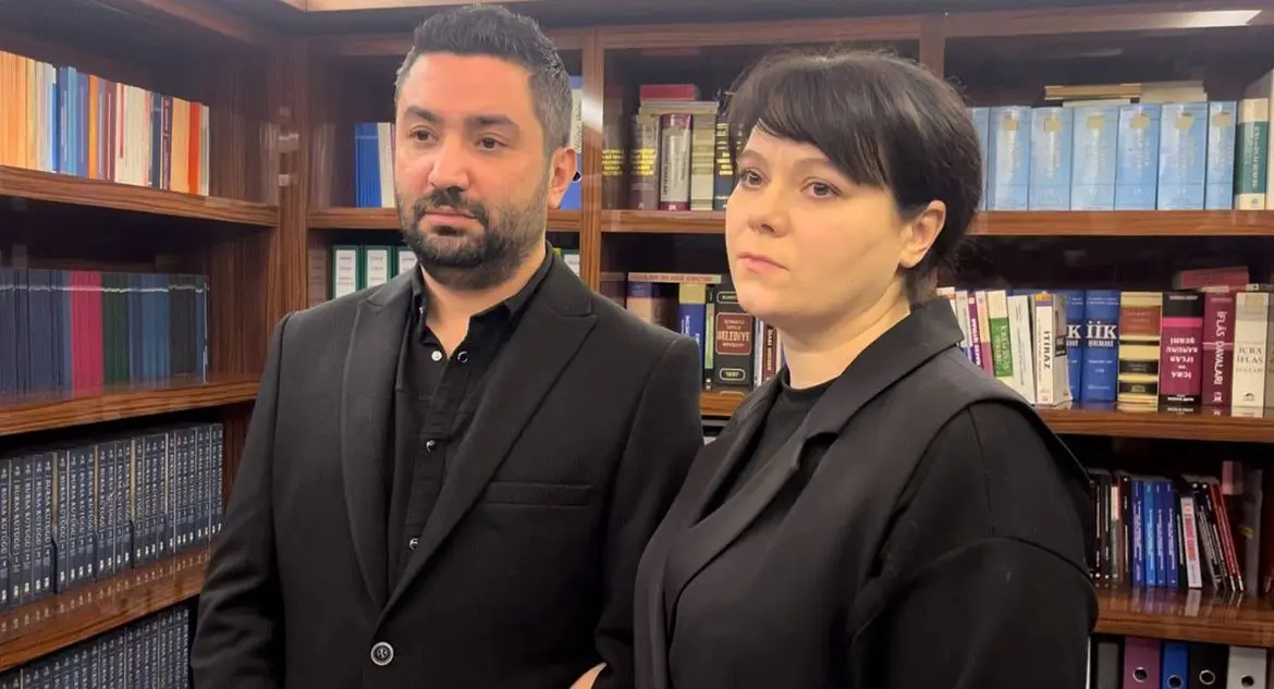 Bursa’da özel bir diş kliniğinde sedasyon altında yapılan diş tedavisinin