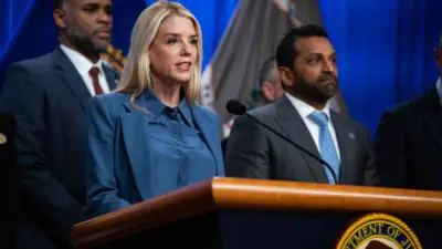 ABD Adalet Bakanı Pam Bondi, FBI’ın Los Angeles ve Orange