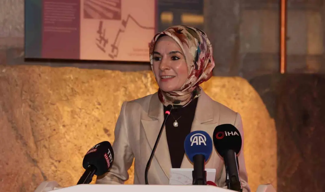 Aile ve Sosyal Hizmetler Bakanı Mahinur Özdemir Göktaş, çocukların dijital