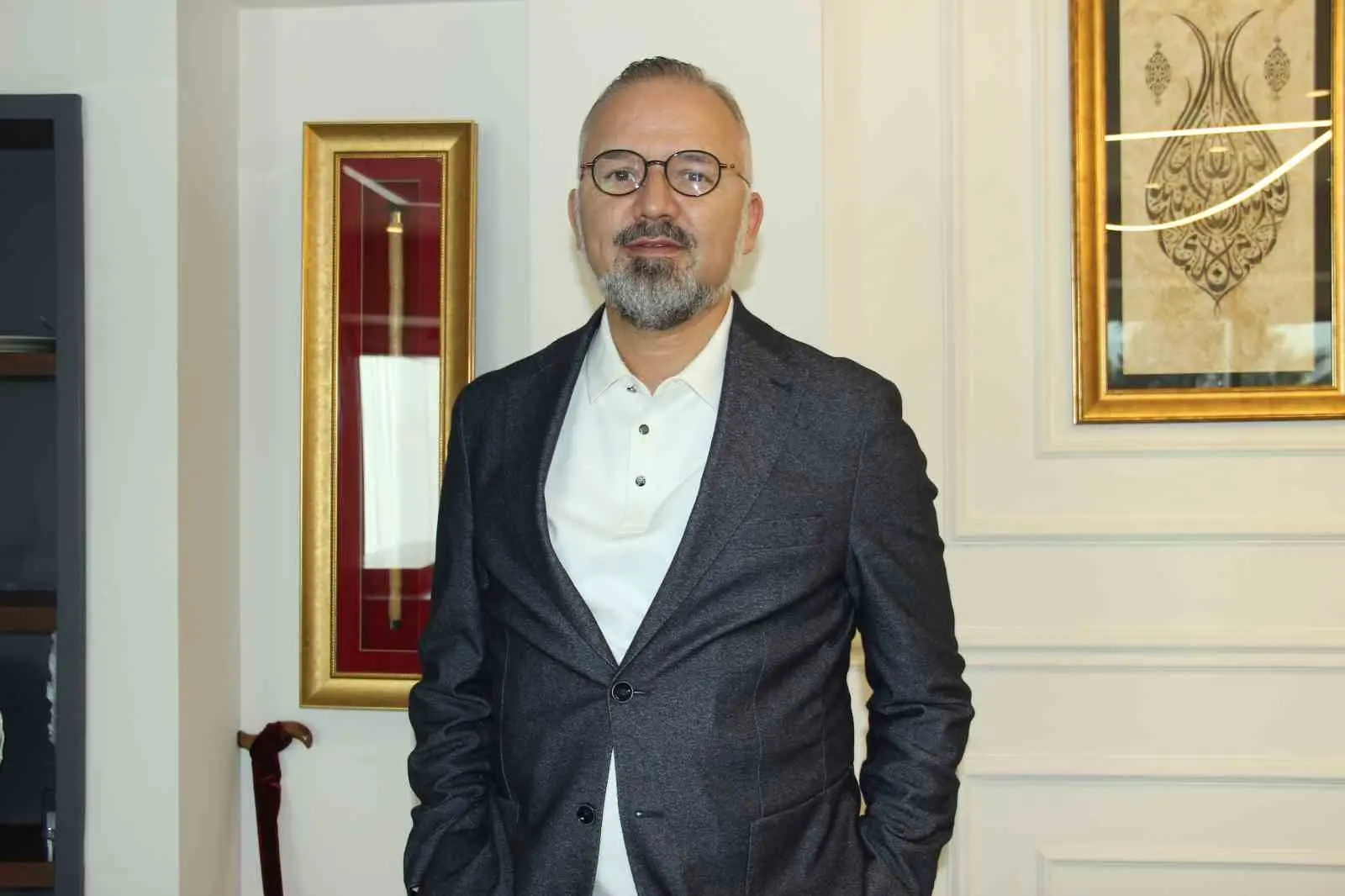 İzmir Büyükşehir Belediye Meclisi AK Parti Grup Başkan Vekili Hakan