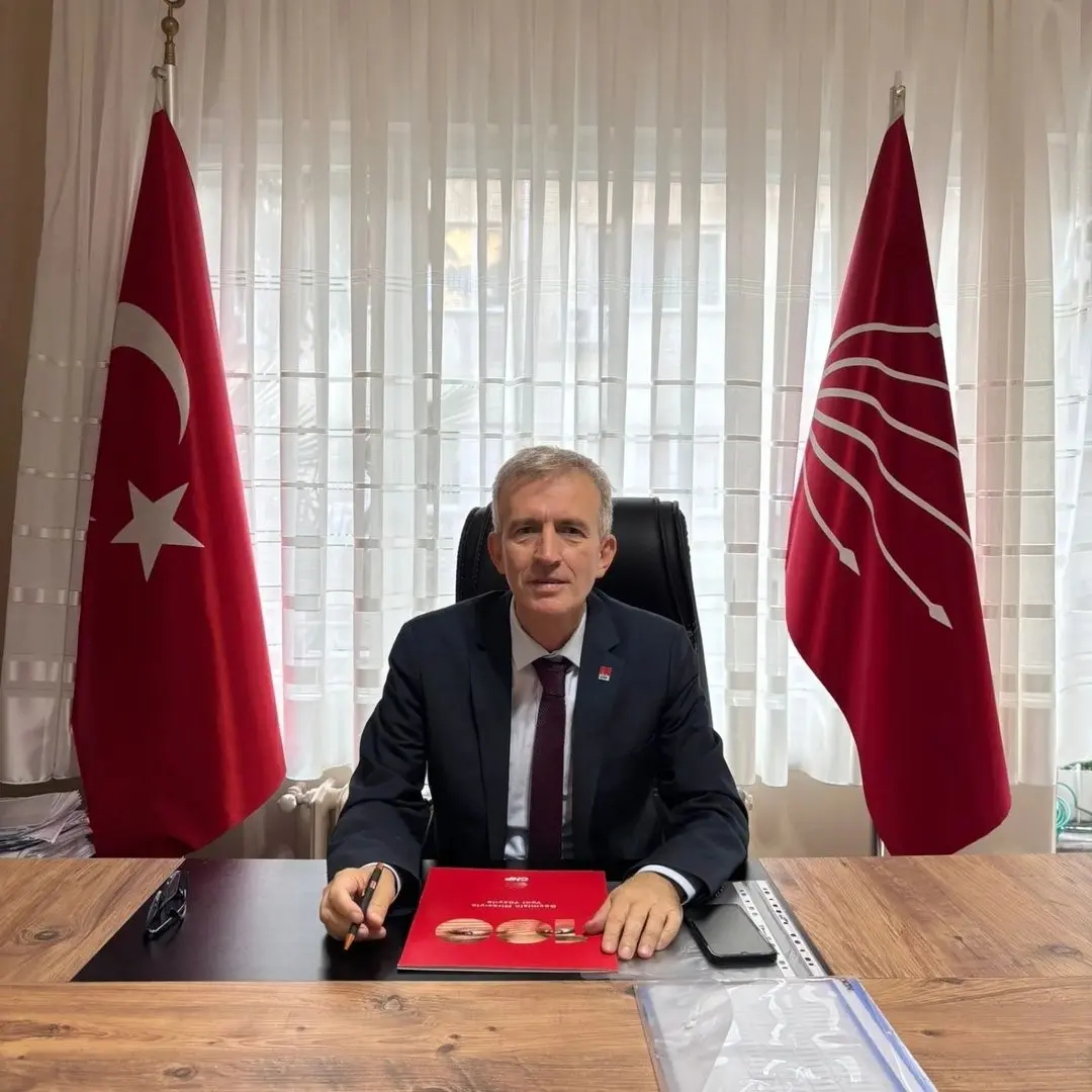 CHP’nin Balıkesir Altıeylül İlçe Başkanı Hakan Keskin, rüşvet iddiaları sonucu
