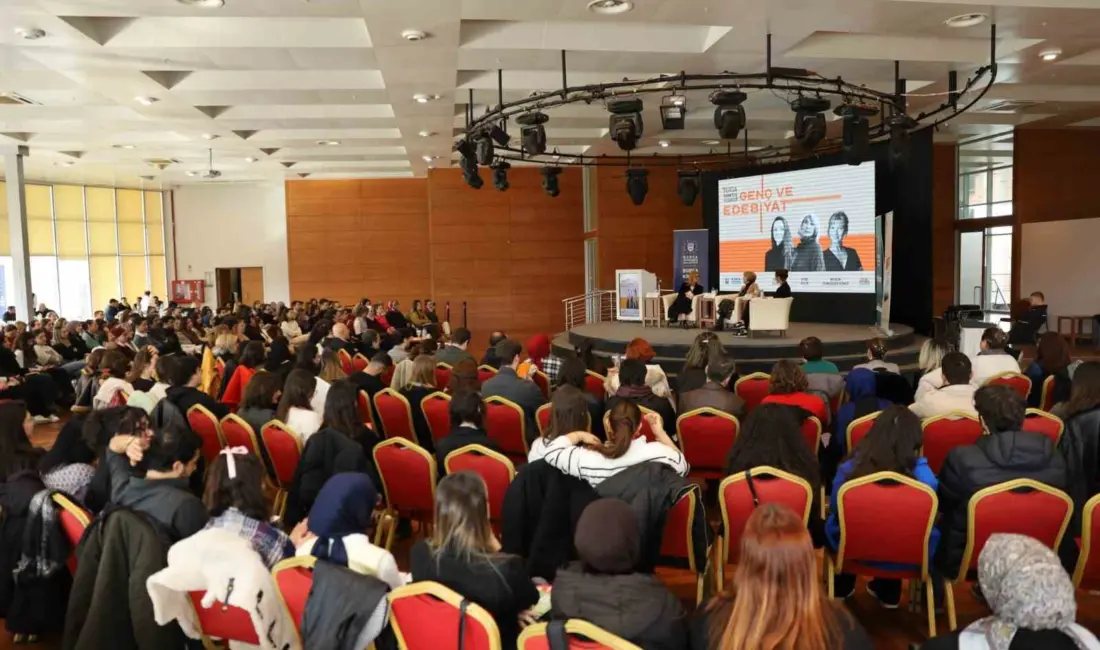 Bursa Büyükşehir Belediyesi’nin ‘Bursa Sanatla Yeşeriyor’ etkinlikleri kapsamında düzenlediği ‘Genç