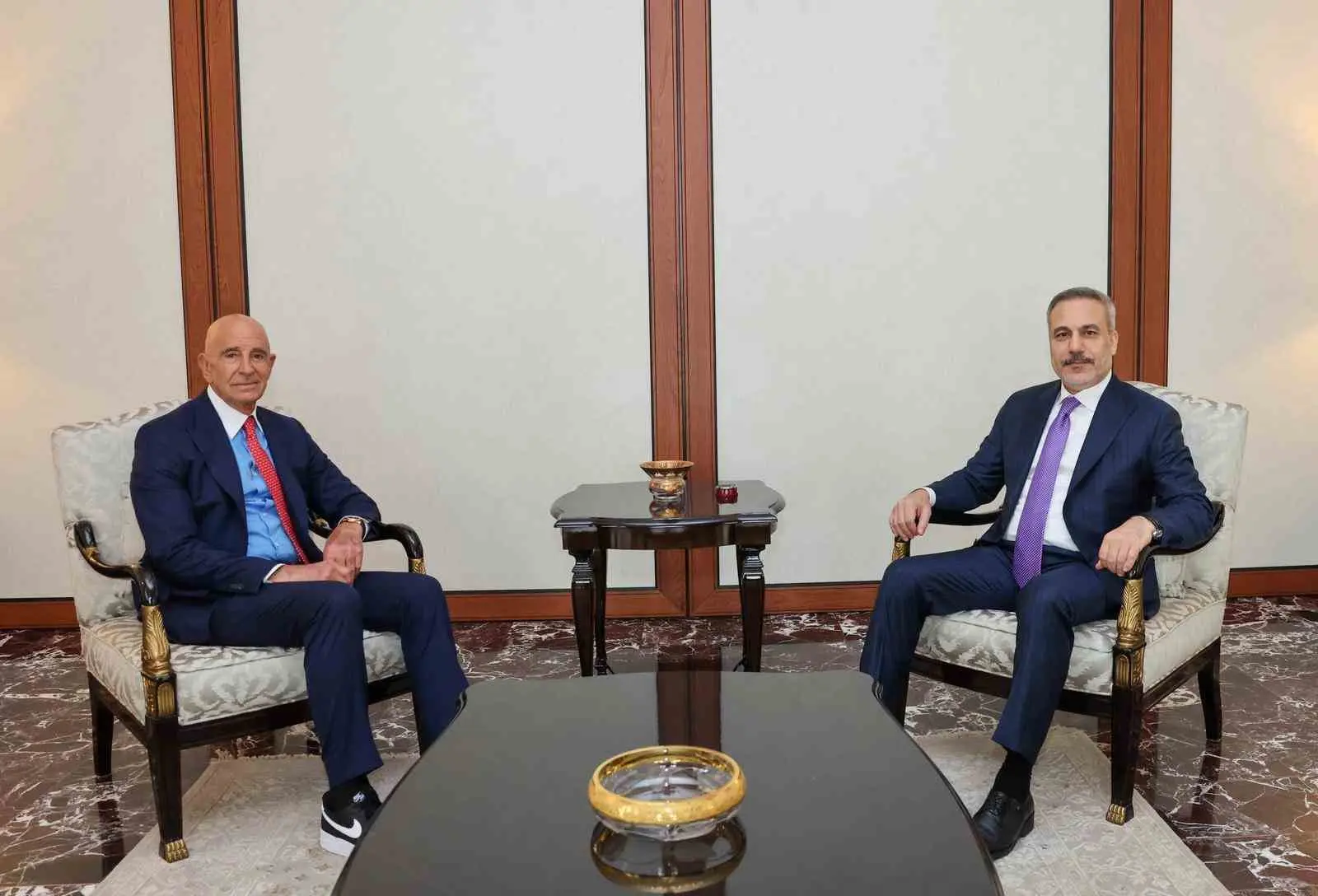 Dışişleri Bakanı Hakan Fidan, ABD’nin Suriye Özel Temsilcisi Tom Barrack’ı