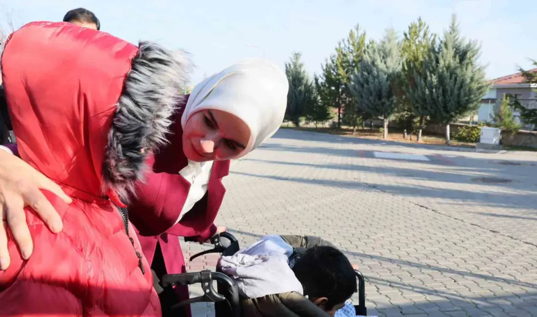 Aile ve Sosyal Hizmetler Bakanı Mahinur Özdemir Göktaş, Ankara’da amcasının