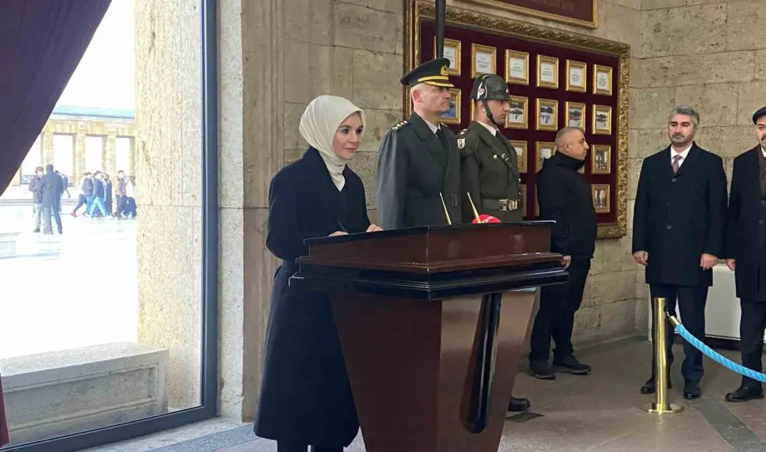 Aile ve Sosyal Hizmetler Bakanı Mahinur Özdemir Göktaş, beraberindeki heyetle
