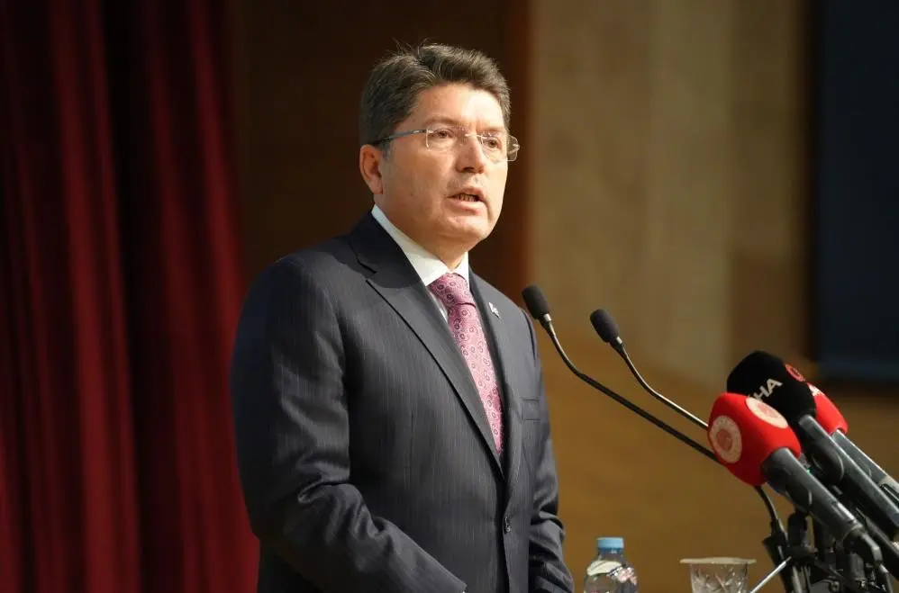 Adalet Bakanı Yılmaz Tunç, bir dizi ziyaretler kapsamında yarın Bayburt’a