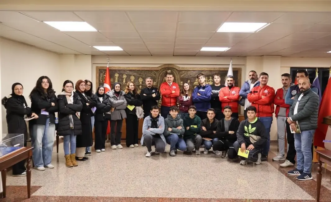 Milli Savunma Bakanlığı Bakan Yardımcısı Salih Ayhan, T3 Vakfı Bayburt