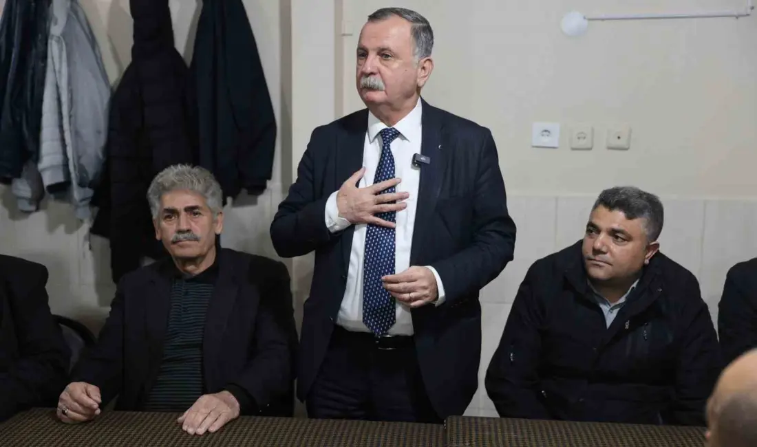 Yunusemre Belediye Başkanı Semih Balaban, Spil Mahallesi’nde düzenlenen mahalle buluşmasında