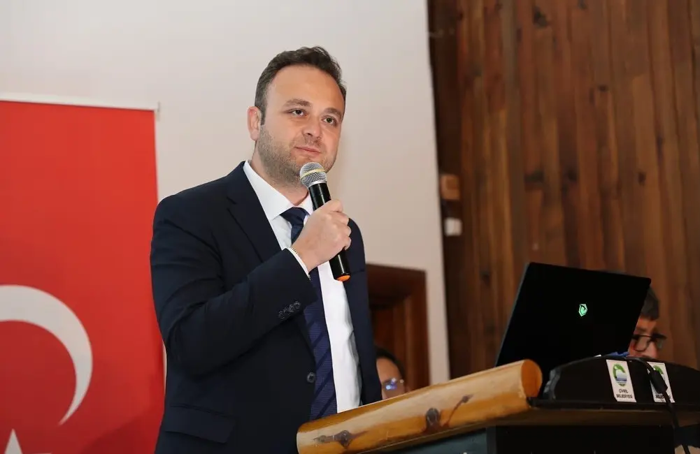 2024-2025 yılları arasında Çivril’de yapılan hizmetleri vatandaşlarla paylaşmak amacıyla toplantı