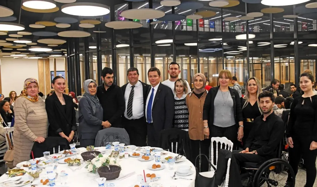 Osmangazi Belediye Başkanı Erkan Aydın, Dünya Engelliler Günü vesilesiyle yürekleri