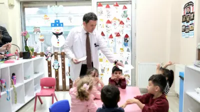 Osmangazi Belediyesi’nin kreşlerinde düzenlenen Meslek Tanıtım Günleri kapsamında Osmangazi Belediye