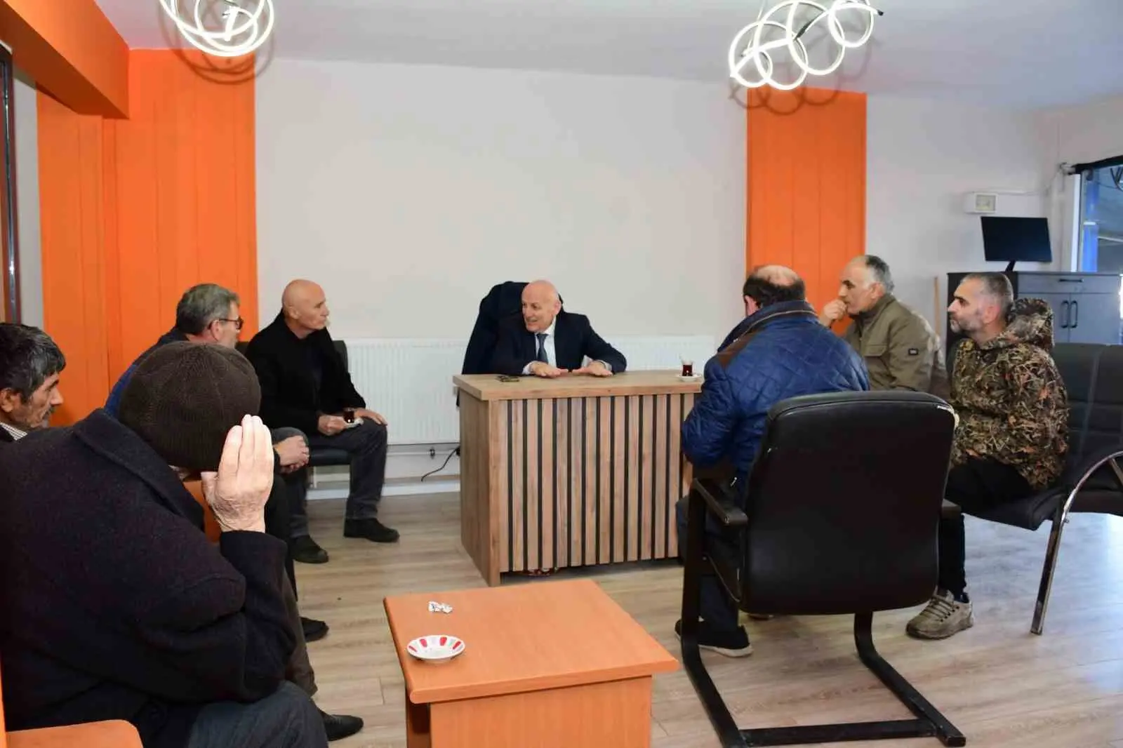 Terme Belediye Başkanı Şenol Kul, belediye bünyesinde hizmet veren Çözüm